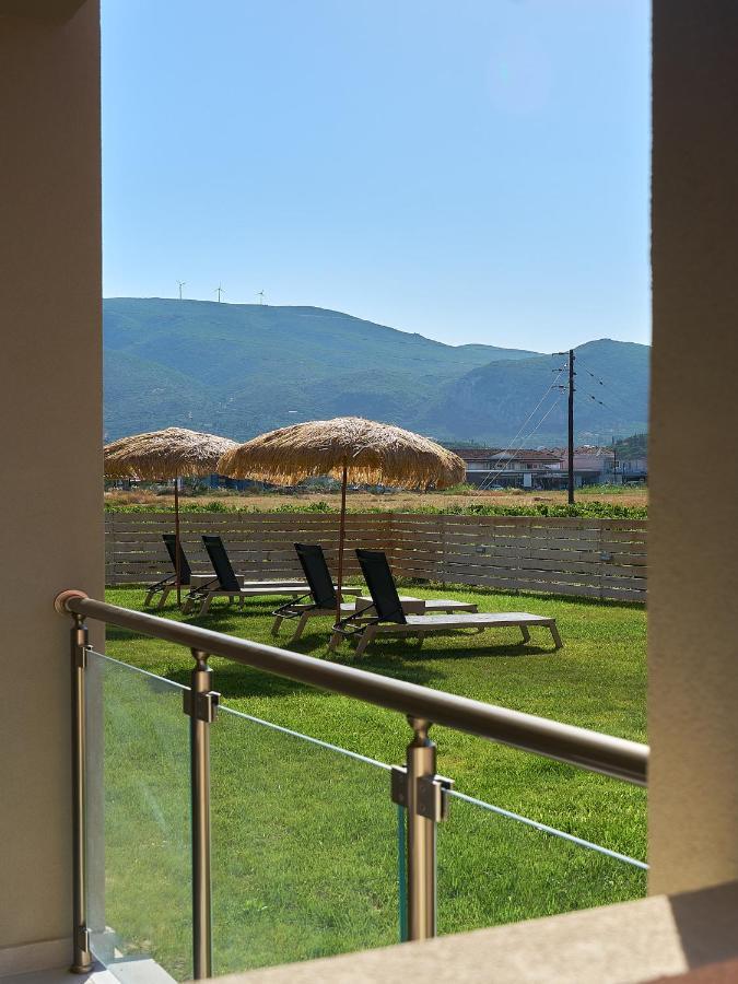 Grapevines Hotel Alikanász Kültér fotó