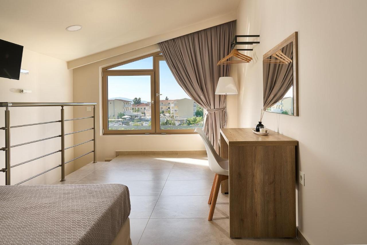 Grapevines Hotel Alikanász Kültér fotó