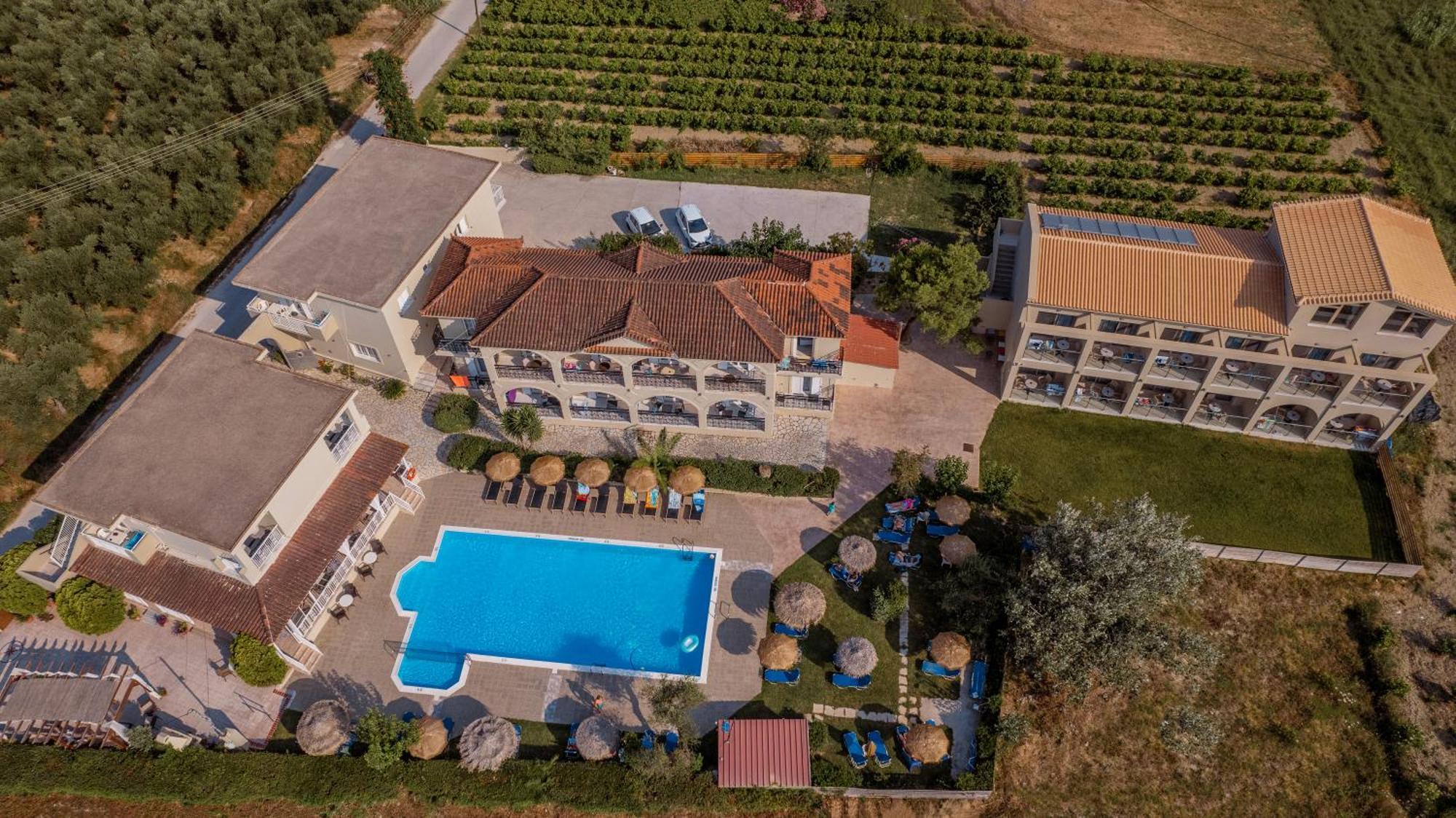Grapevines Hotel Alikanász Kültér fotó